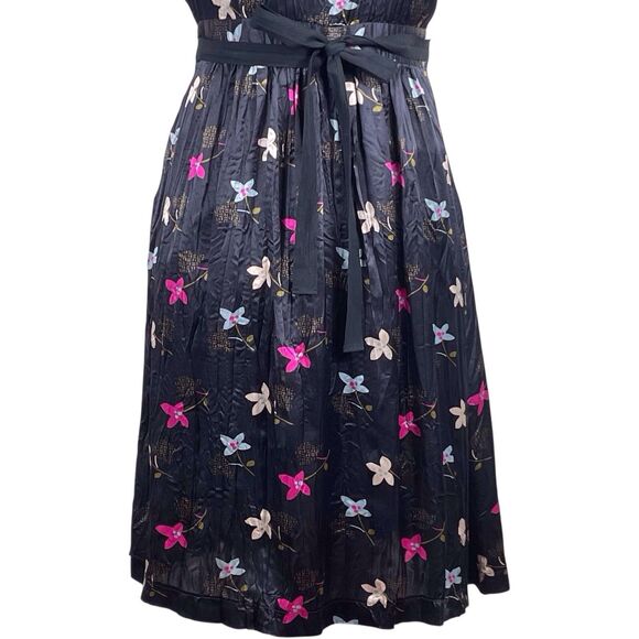 Free People Silk Floral Fit & Flare Dress Size 4 Black Short Sleeve V-Neck Boho - Picture 9 of 15